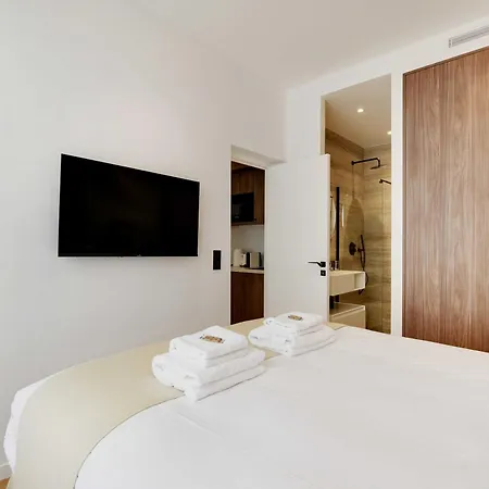 Modern Flat - 2br-6p - Northern *