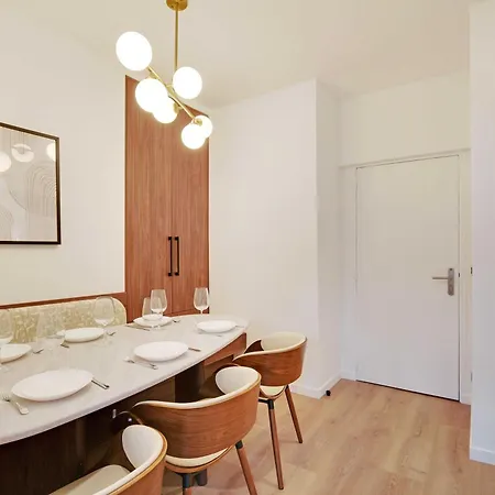 Modern Flat - 2br-6p - Northern *